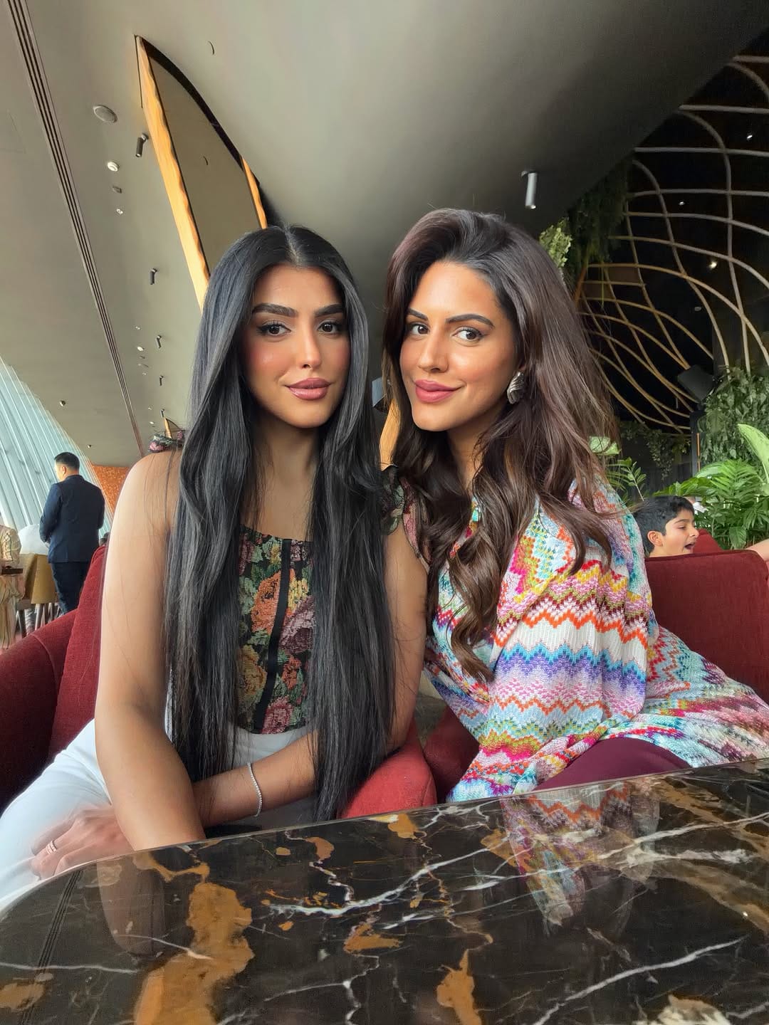Post 2 by Shiza Idrees on Instagram (image)