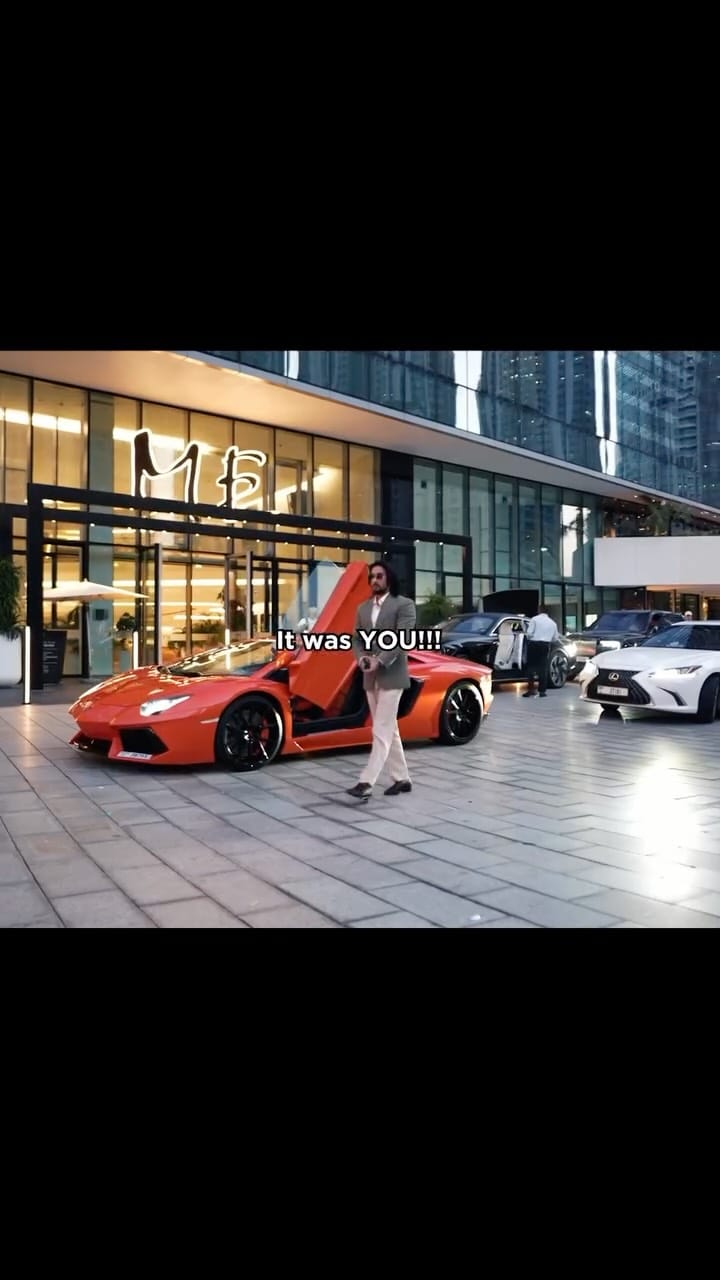 Post 3 by EMAD ALI on Instagram (video)