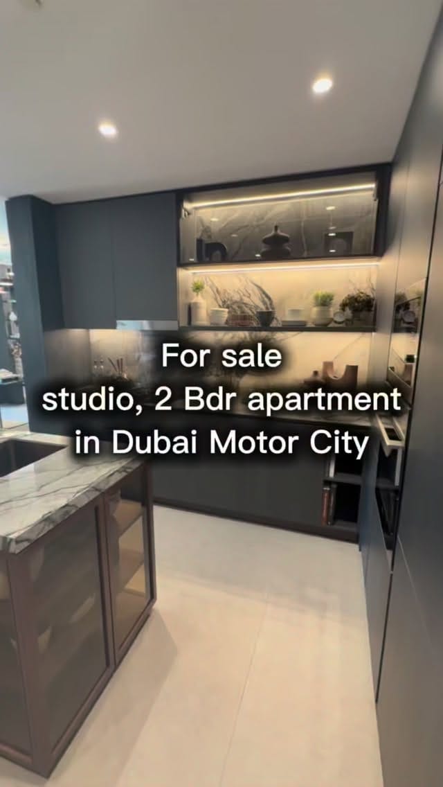 Post 3 by Dubai Real Estate Agent, Investment Manager for HNWI on Instagram (video)