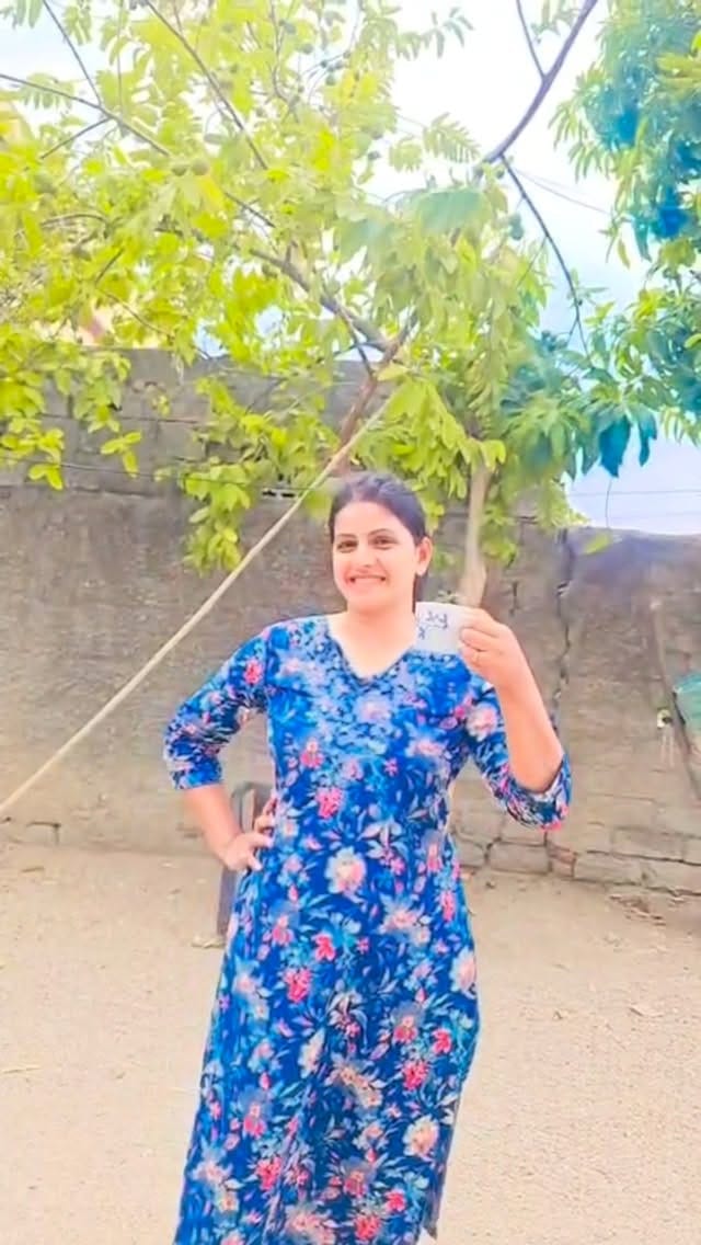 Post 1 by Sandhya Veermal l Real Estate consultant | Mumbai & Dubai on Instagram (video)