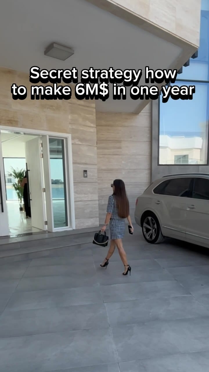 Post 10 by Luxury villas queen 👸🏻 on Instagram (video)
