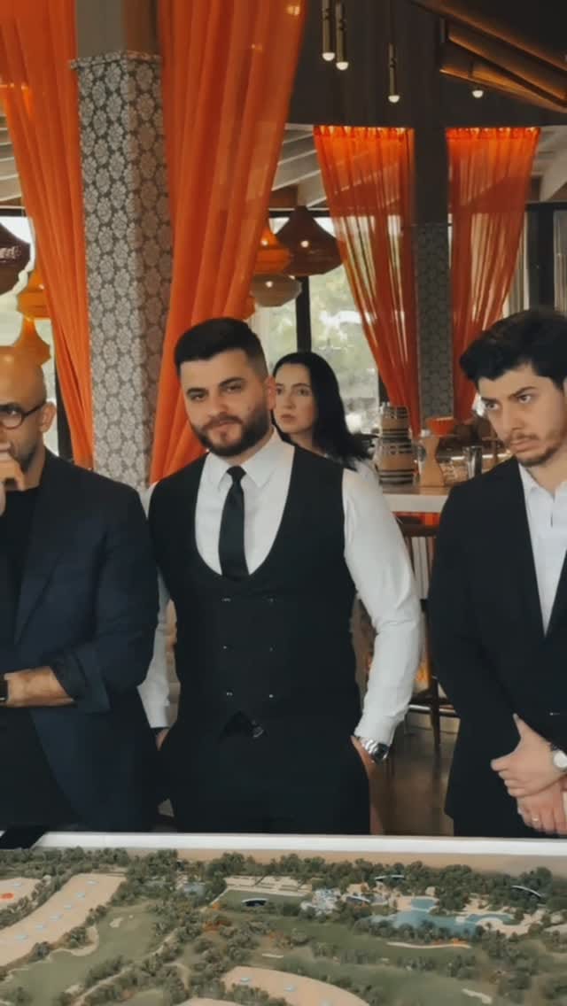 Post 6 by Hashem Alfares on Instagram (video)