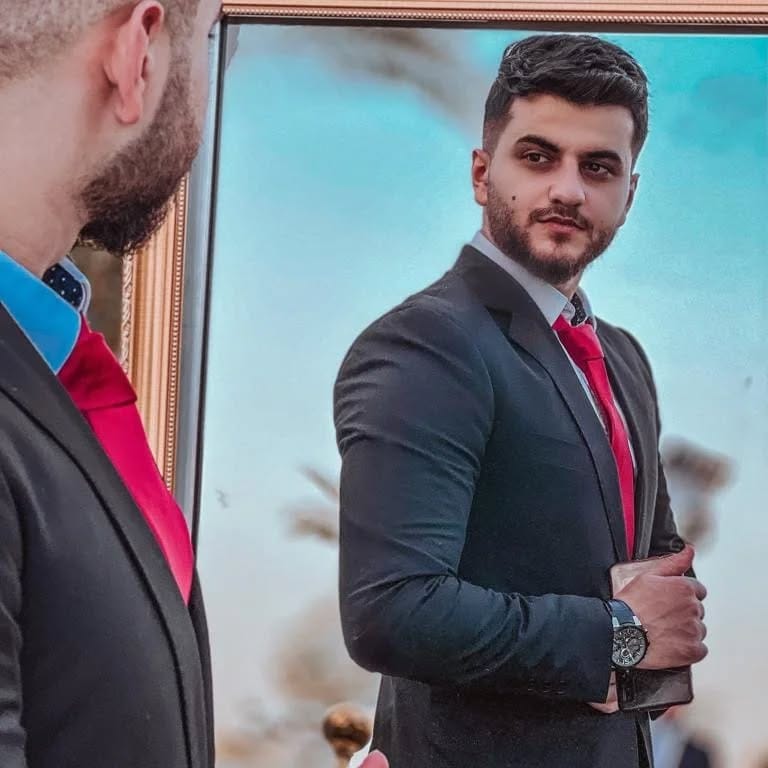 Post 10 by Hashem Alfares on Instagram (image)
