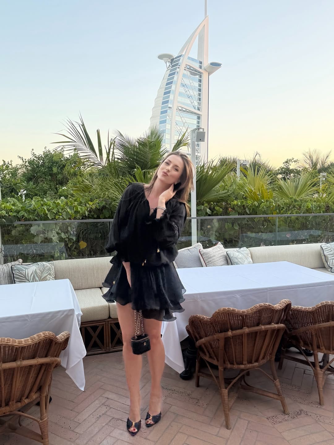 Post 1 by Lena Mi | DUBAI & OMAN & SAUDI ARABIA | REAL ESTATE on Instagram (carousel)