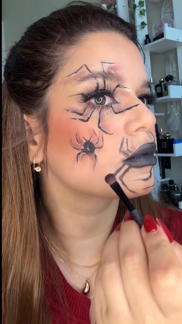Post 9 by Rania Labidi 🎨🛫 on Instagram (video)