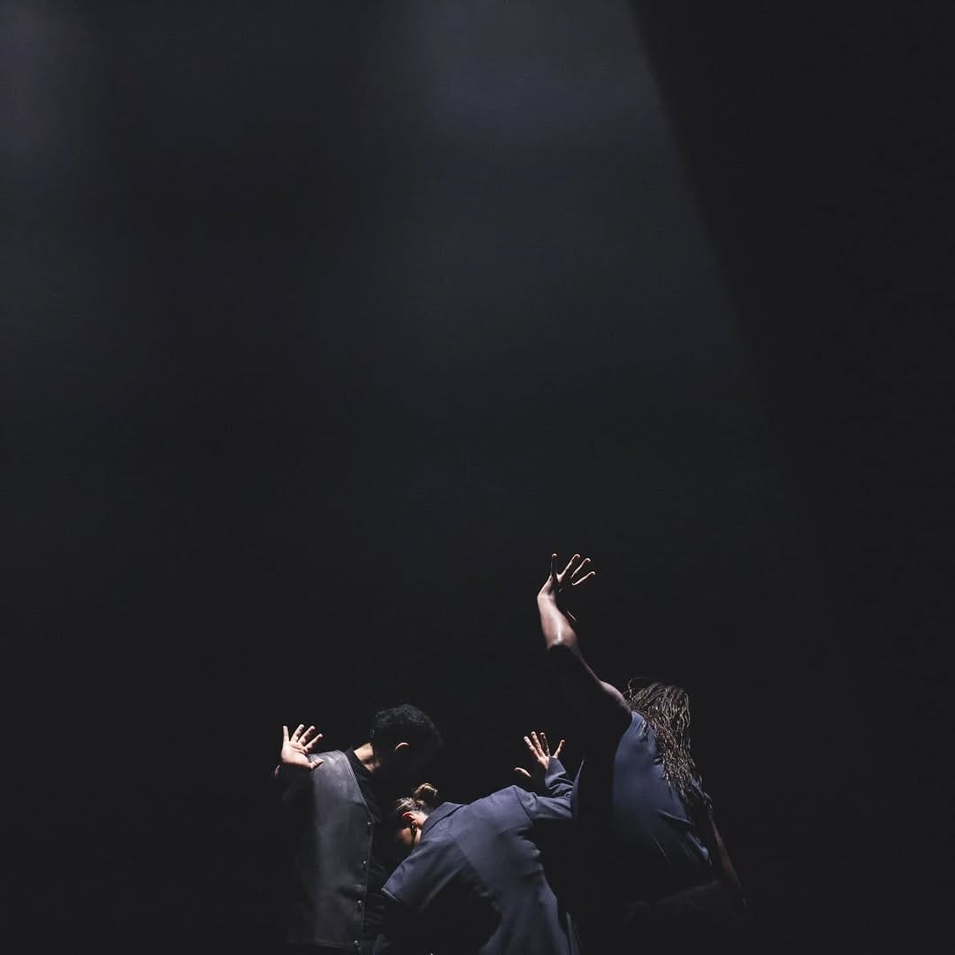Post 6 by Eva Berten | Action Photographer | Choreographer on Instagram (carousel)