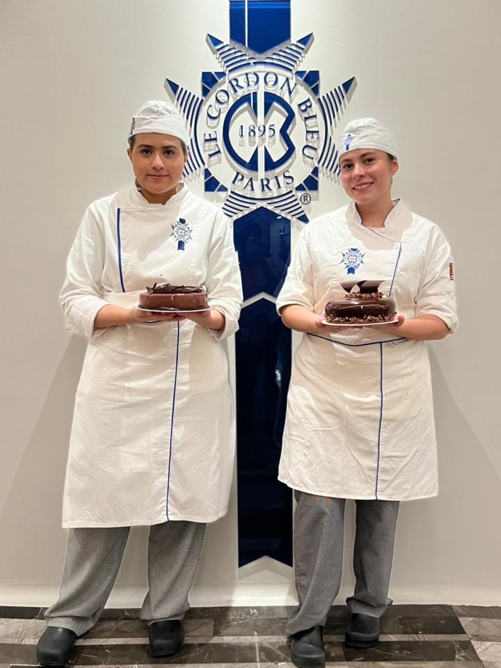 Post 1 by Le Cordon Bleu México on Instagram (carousel)
