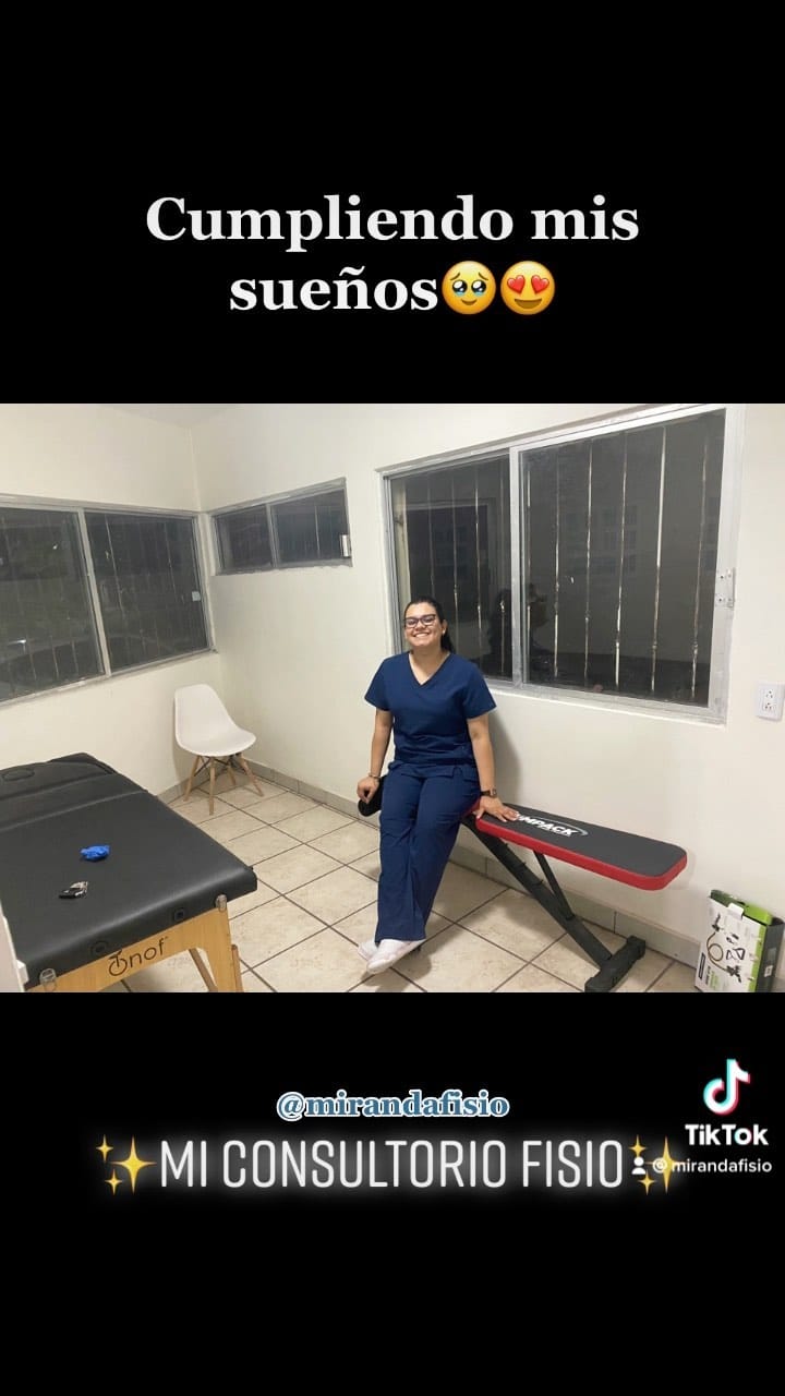 Post 8 by MirandaFisio on Instagram (video)