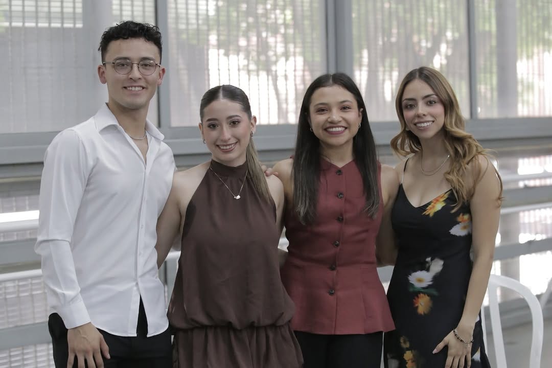 Post 5 by Escuela Nacional de Danza Clásica y Contemporánea del INBAL on Instagram (carousel)