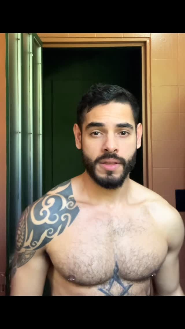 Post 3 by Brandon Mendes on Instagram (video)