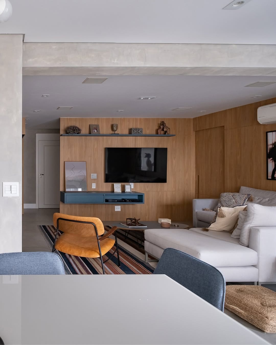 Post 9 by Fernanda Pinheiro Arquitetura on Instagram (carousel)