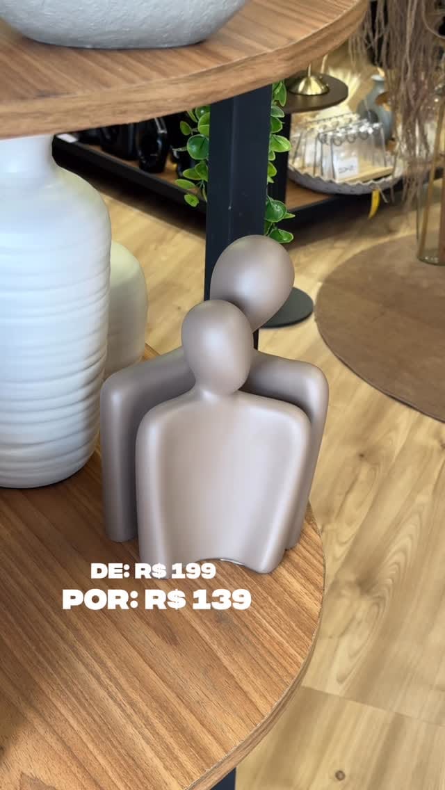 Post 5 by Tudinho para sua casa on Instagram (video)