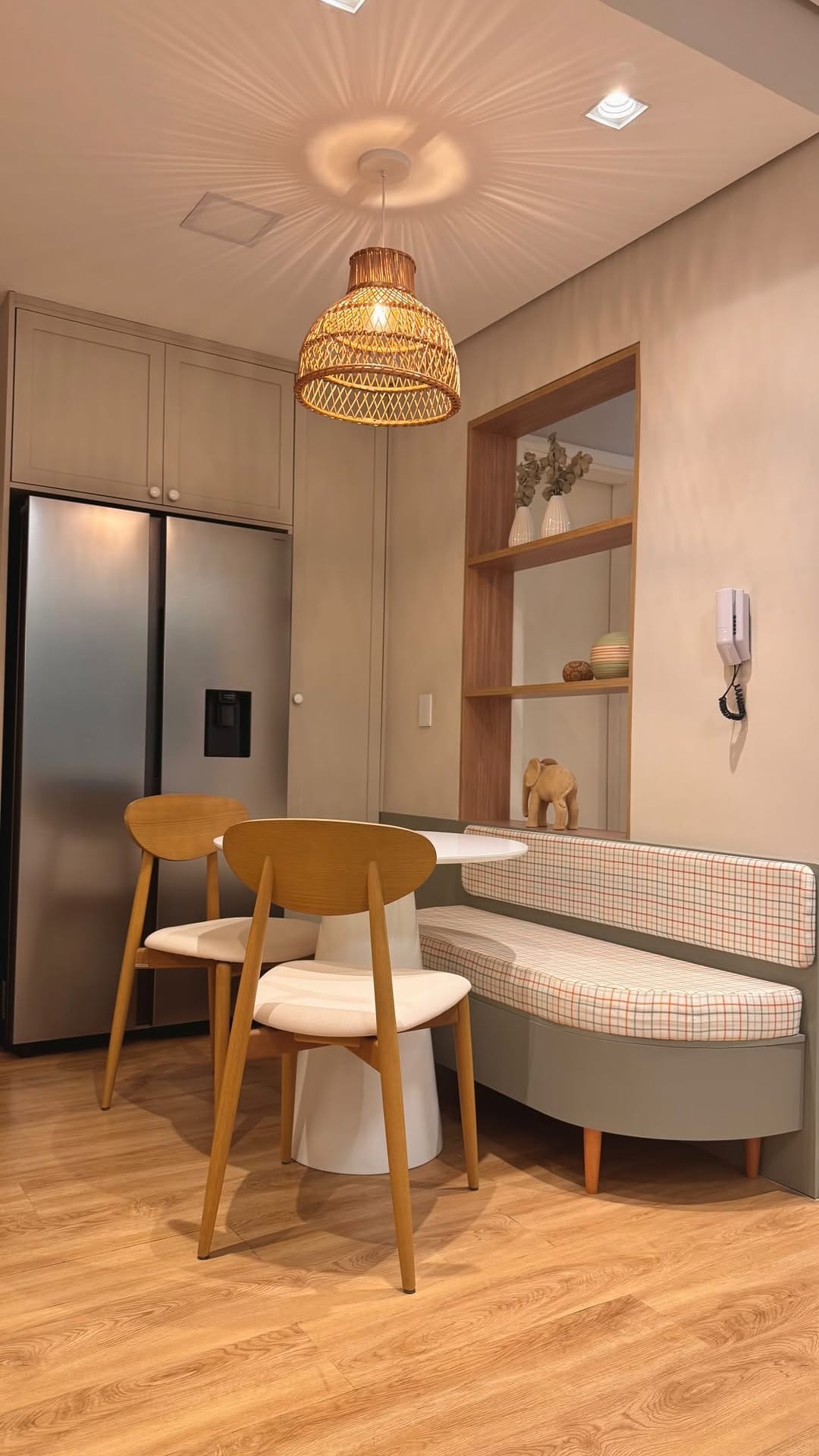 Post 8 by Danielle Martins • Ateliê de Arquitetura on Instagram (video)