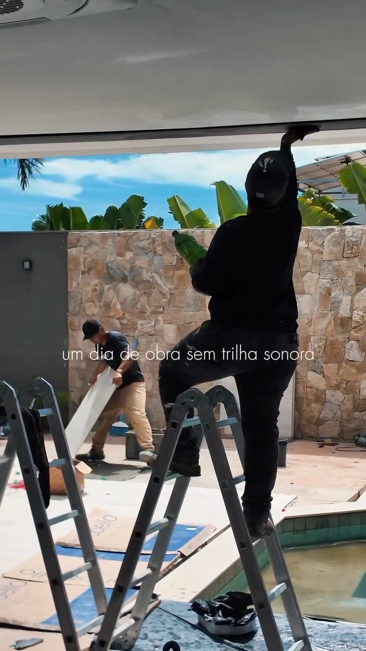 Post 9 by Bianca Franco on Instagram (video)