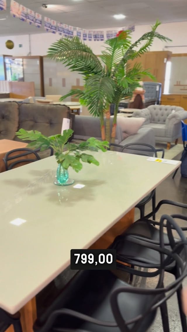 Post 1 by LOJAS HONORATO on Instagram (video)