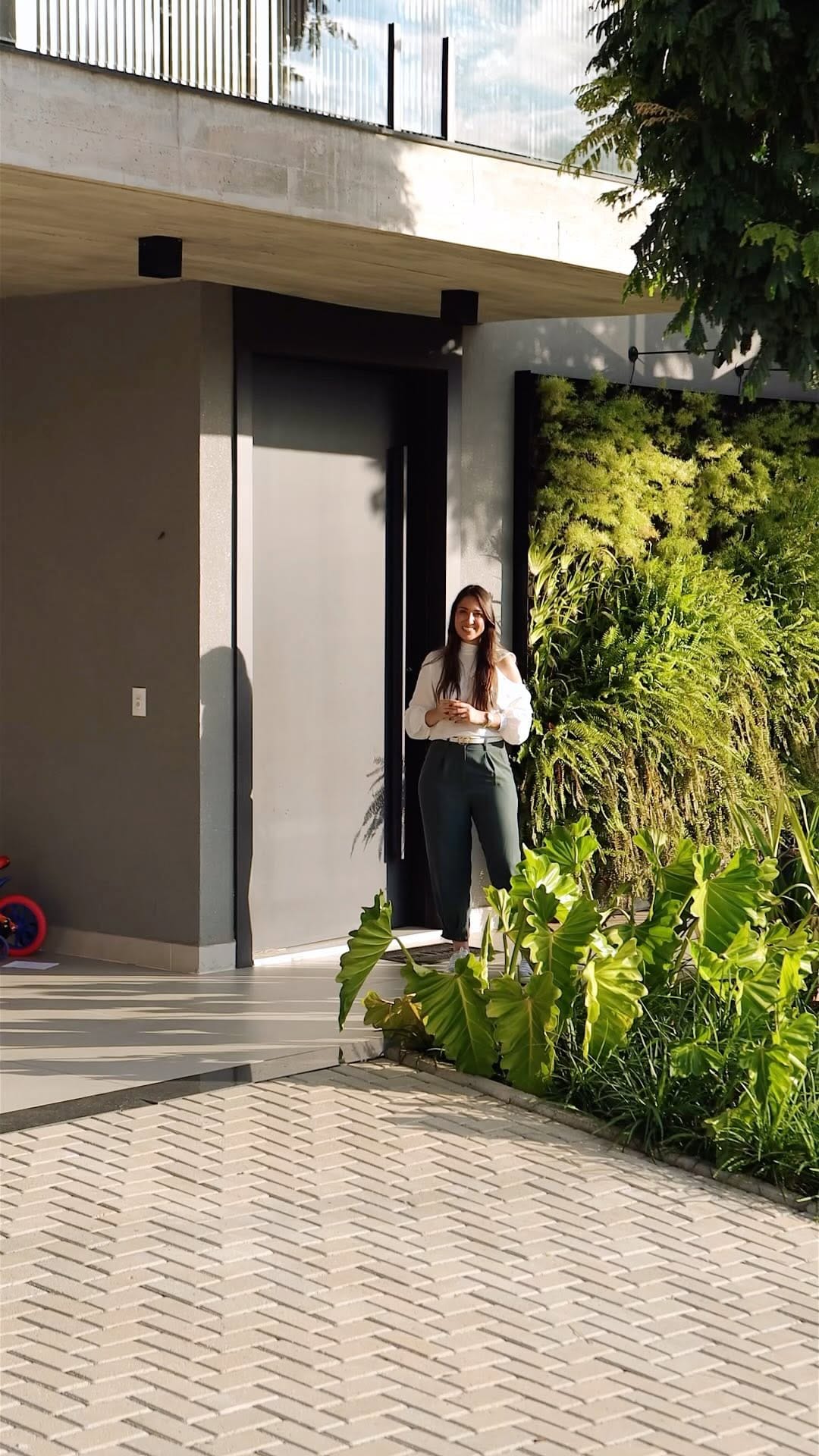 Post 10 by Casalli Arquitetura on Instagram (video)