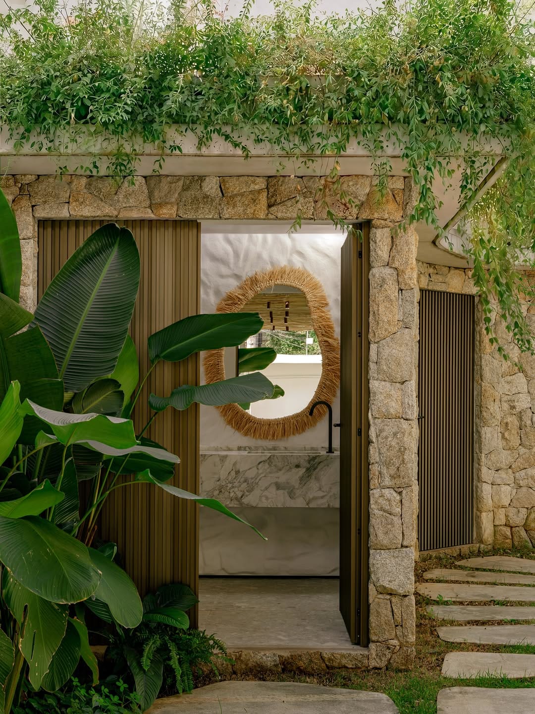 Post 2 by Debaixo do Bloco Arquitetura on Instagram (carousel)