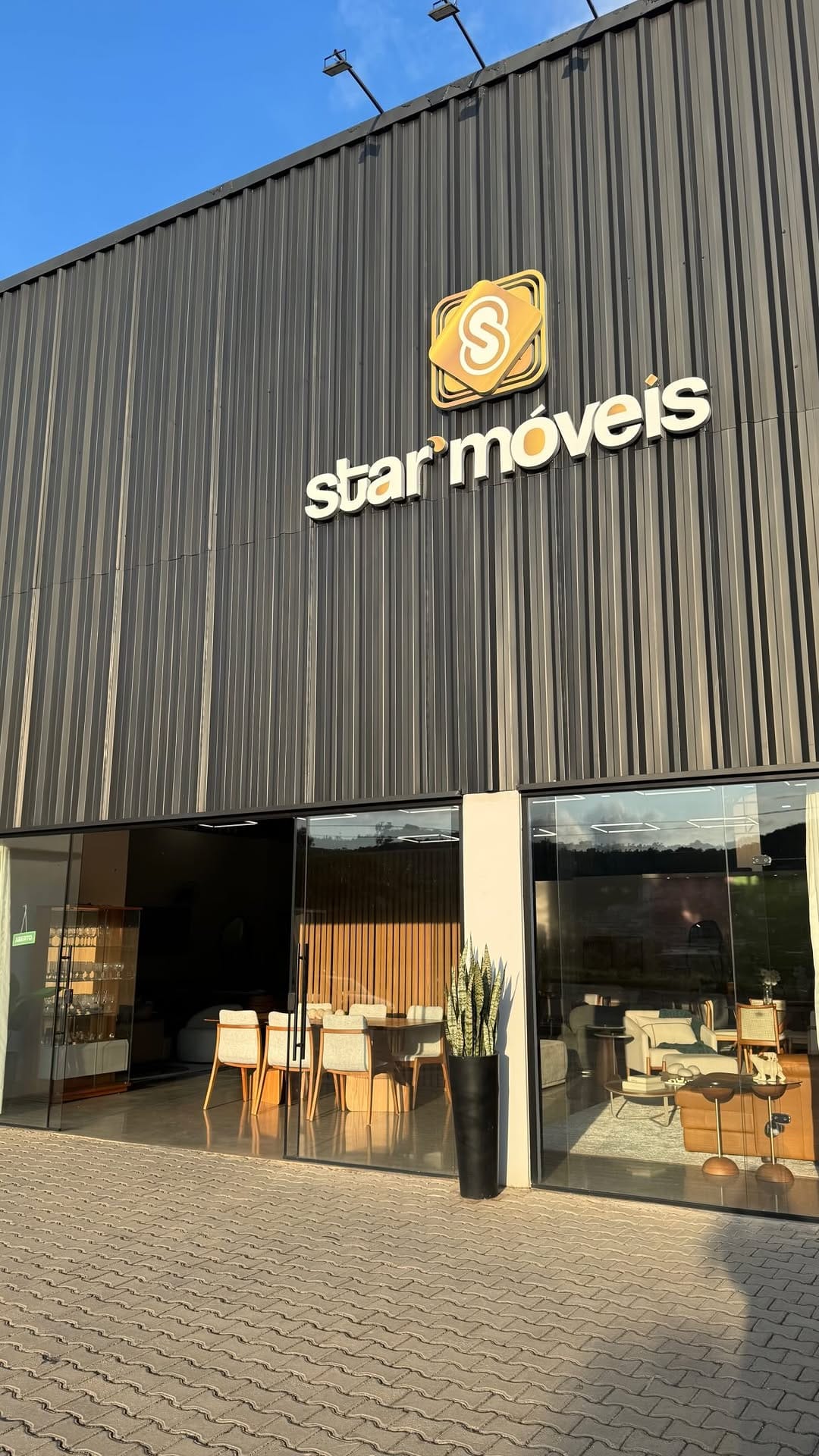 Post 1 by Star Móveis Ubá | Loja de Móveis e Decorações on Instagram (video)
