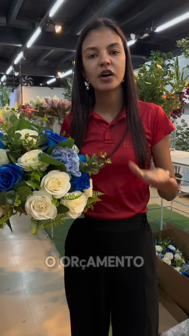 Post 2 by FINA COR on Instagram (video)