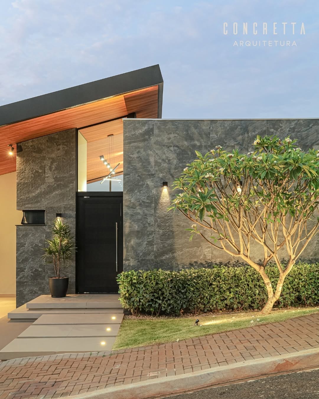 Post 8 by Paula Oldakowski | Concretta Arquitetura on Instagram (carousel)
