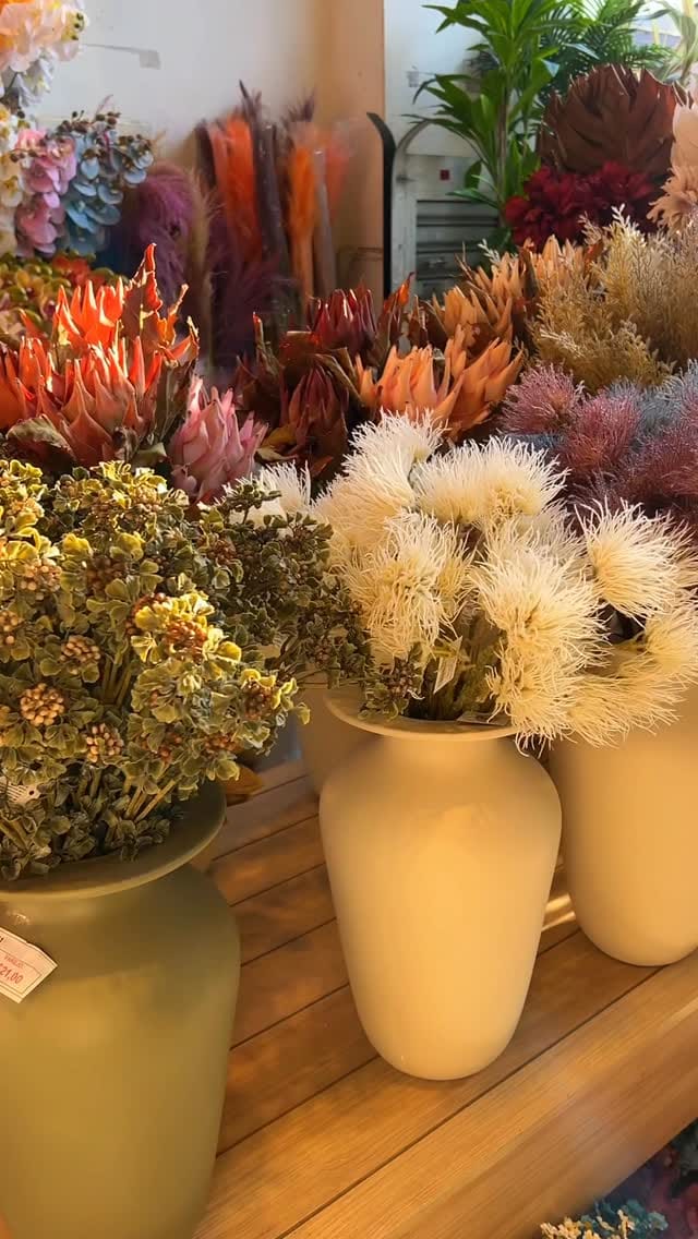 Post 1 by LC Decorações 🌿 on Instagram (video)