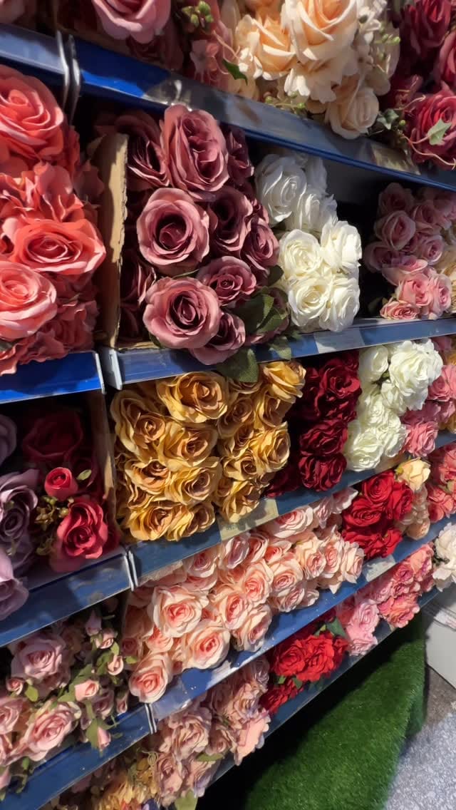 Post 5 by LC Decorações 🌿 on Instagram (video)