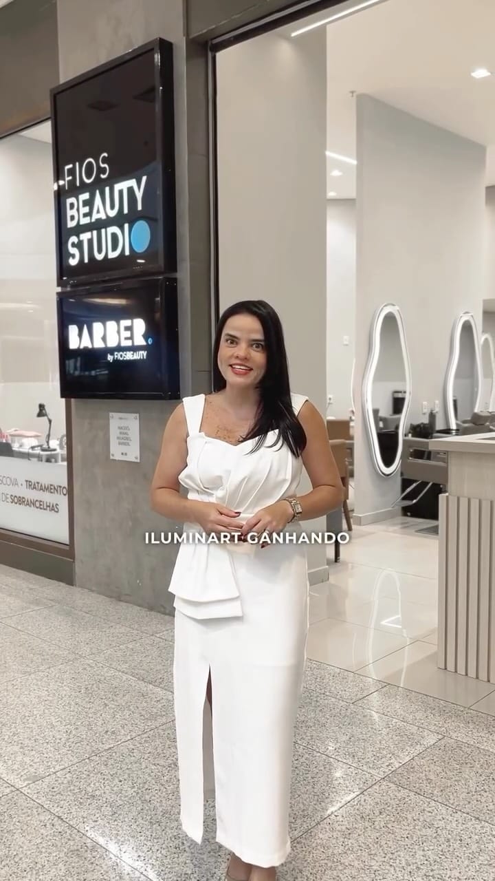 Post 10 by Symone Cavalcante on Instagram (video)