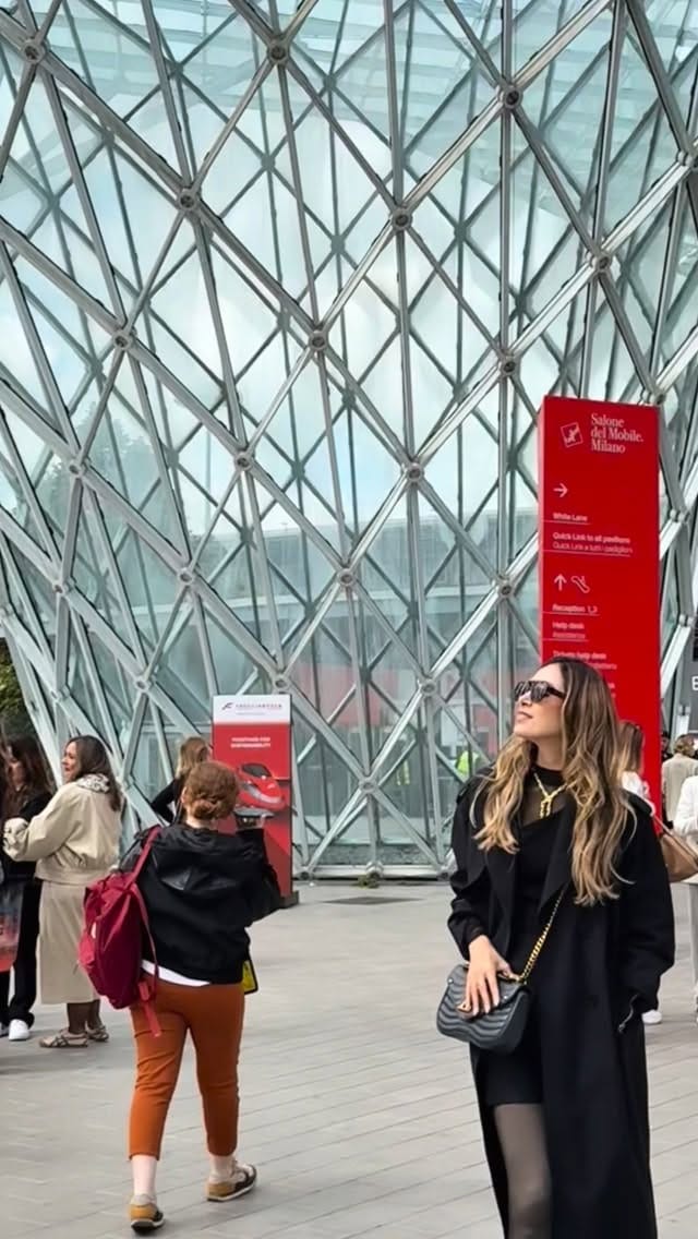 Post 2 by PERFACTO on Instagram (video)