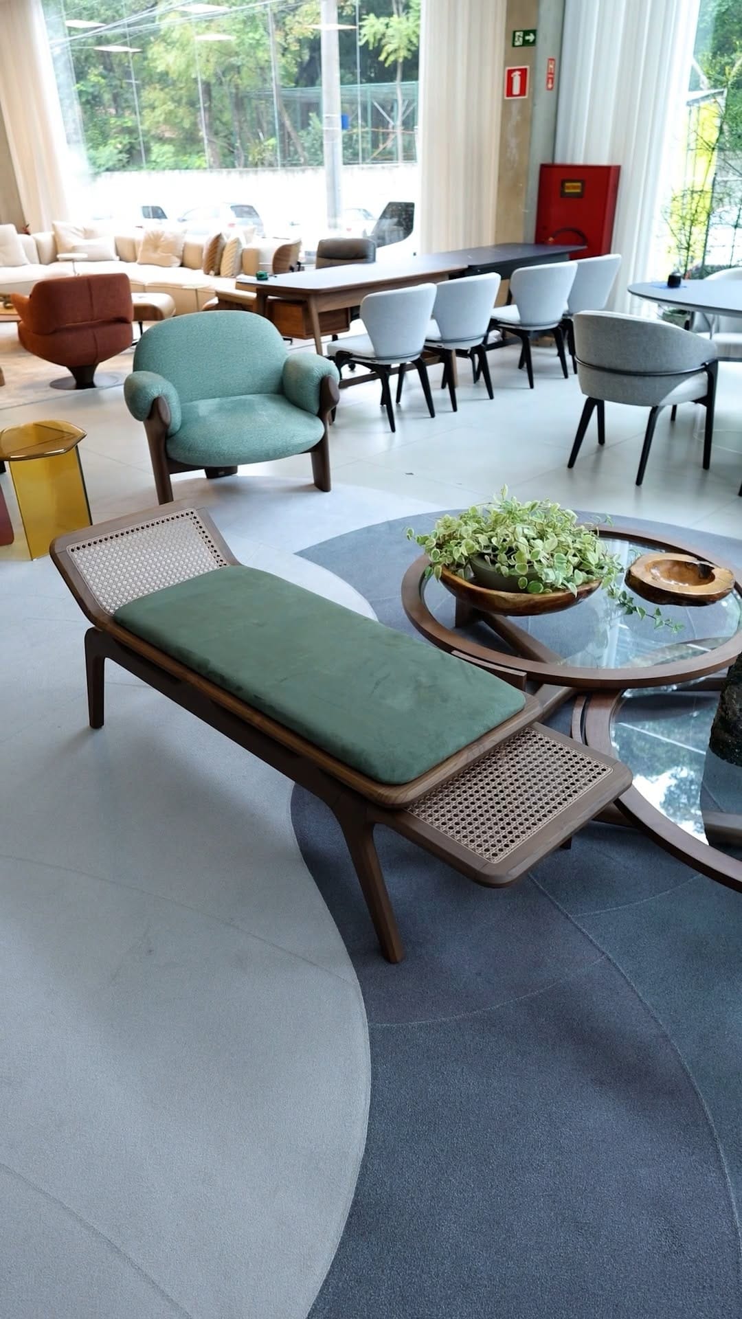 Post 2 by FORMATO HOME DECOR on Instagram (video)