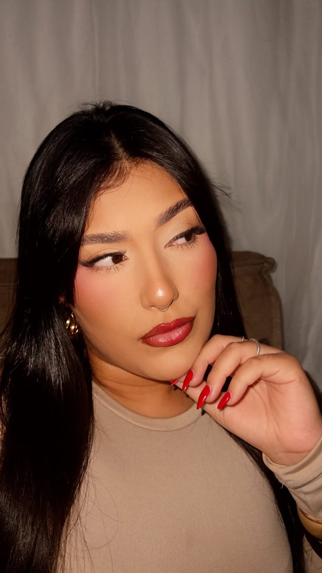 Post 2 by Yasmin Lucena on Instagram (video)