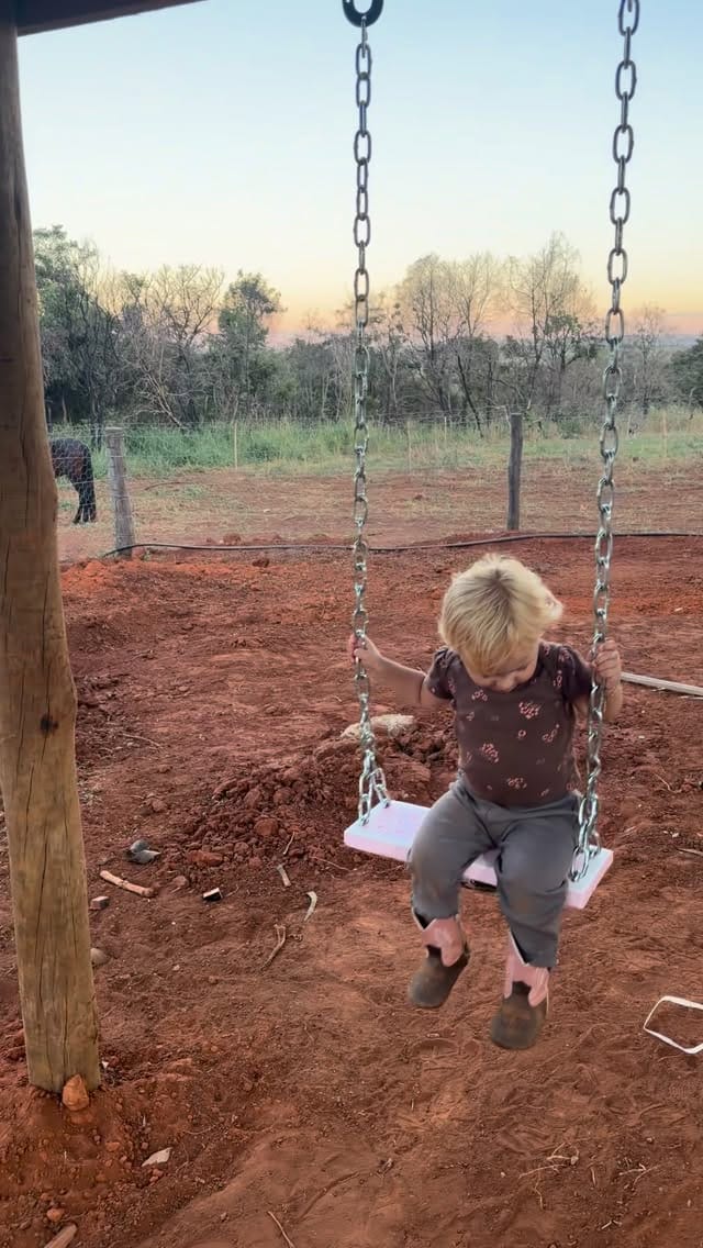 Post 1 by Carol Biângulo on Instagram (video)