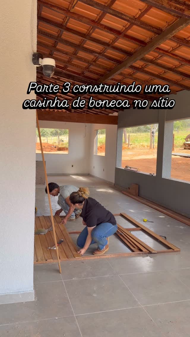 Post 3 by Carol Biângulo on Instagram (video)