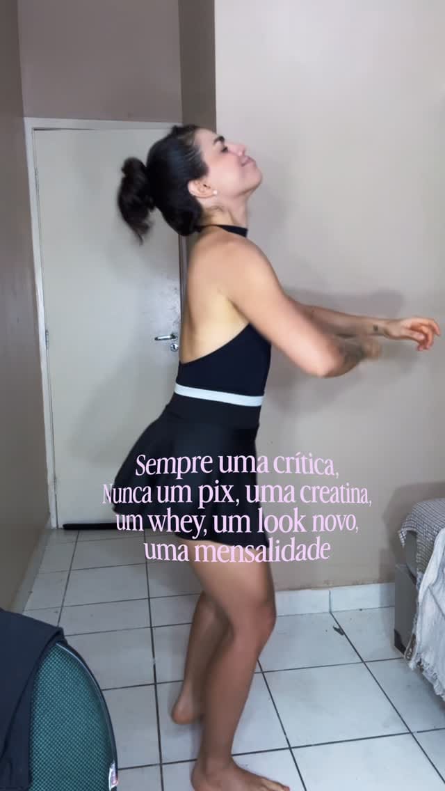 Post 5 by Thamyres Oliveira on Instagram (video)