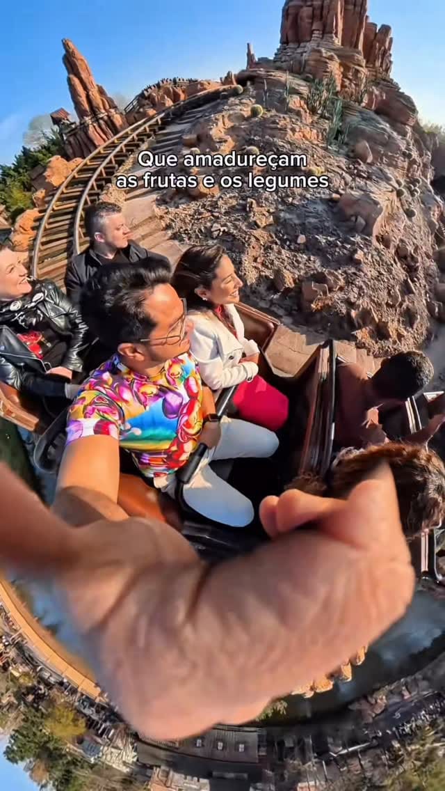 Post 4 by Maria Caroline Lorac on Instagram (video)