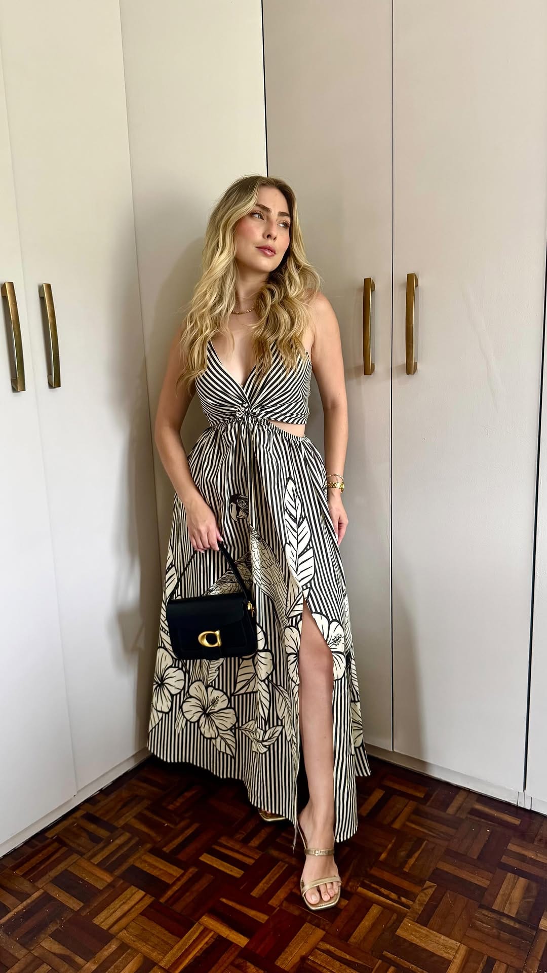 Post 5 by 𝑃𝑎𝑙𝑜𝑚𝑎 𝑅𝑜𝑑𝑟𝑖𝑔𝑢𝑒𝑠 on Instagram (video)