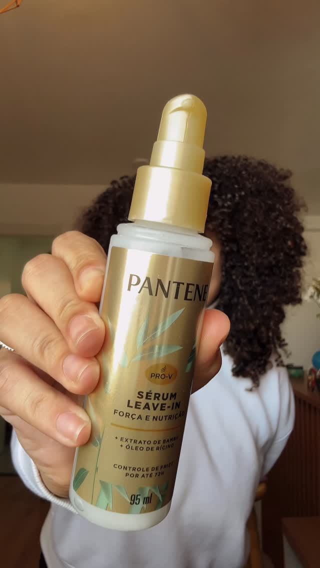 Post 9 by Nayara Andrade on Instagram (video)