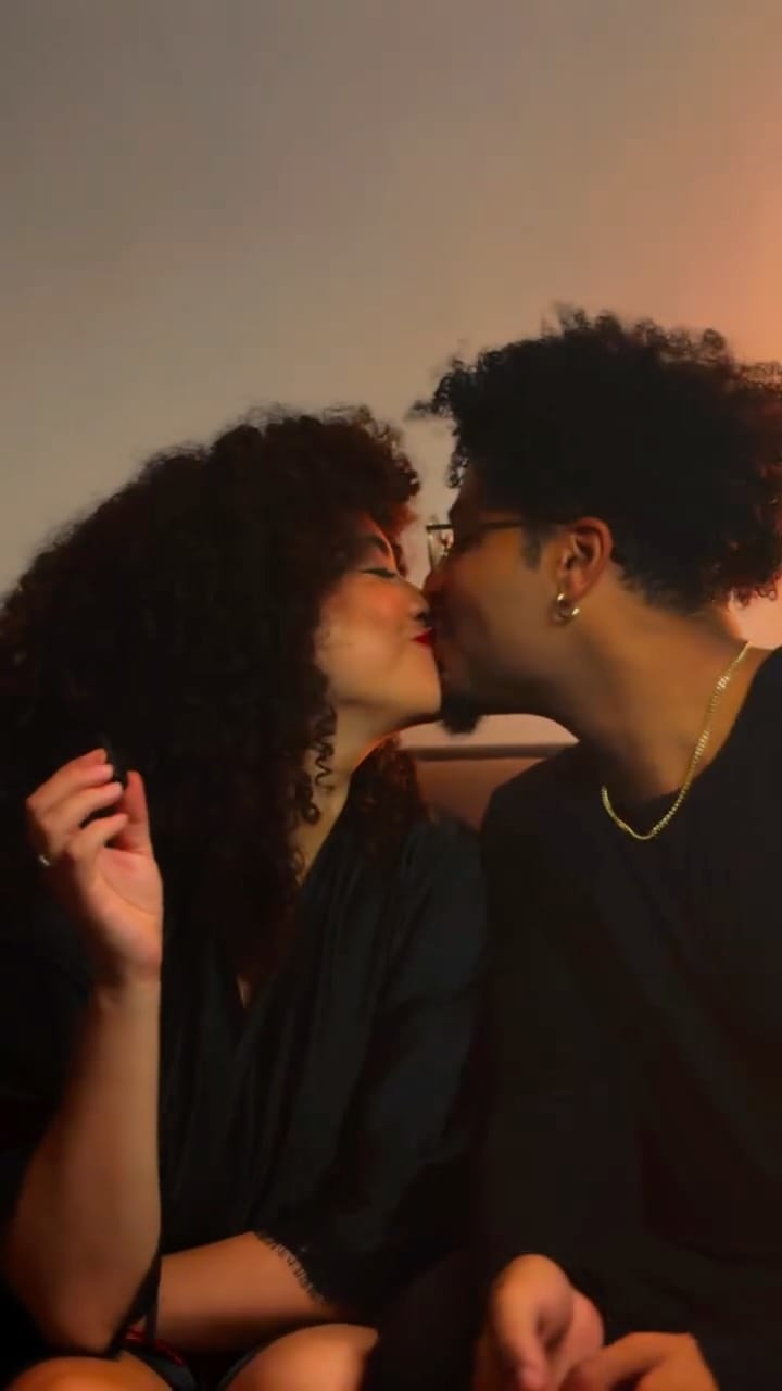 Post 6 by Nayara Andrade on Instagram (video)