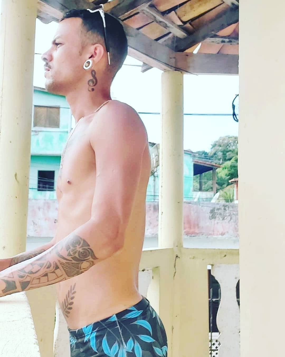 Post 8 by Ives Pitanga on Instagram (image)