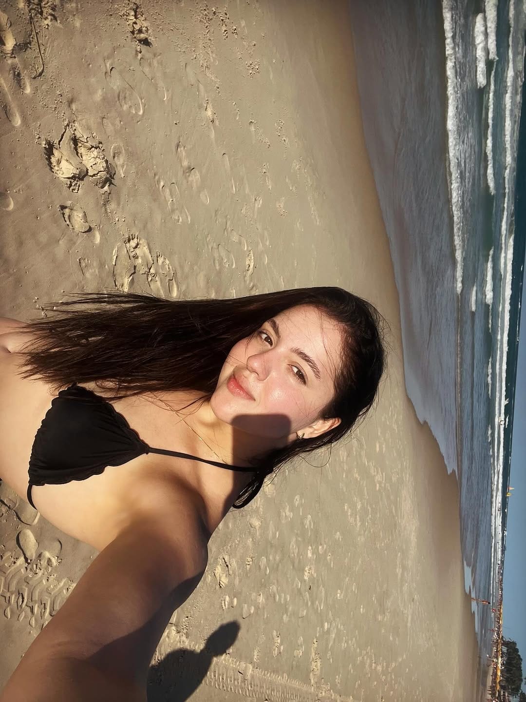 Post 9 by Isabelle Barros on Instagram (image)
