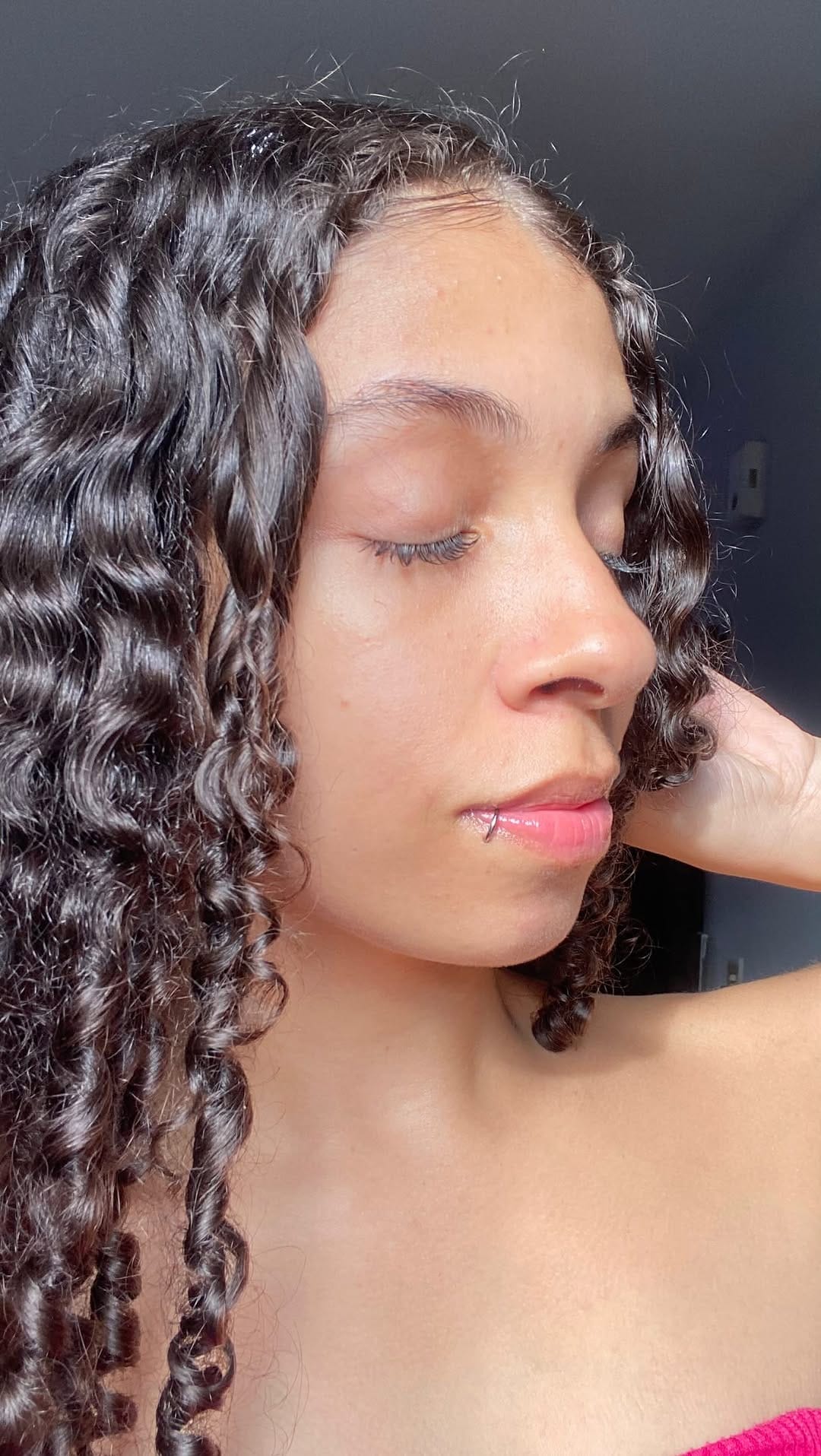 Post 6 by Sthefanie Dias on Instagram (video)