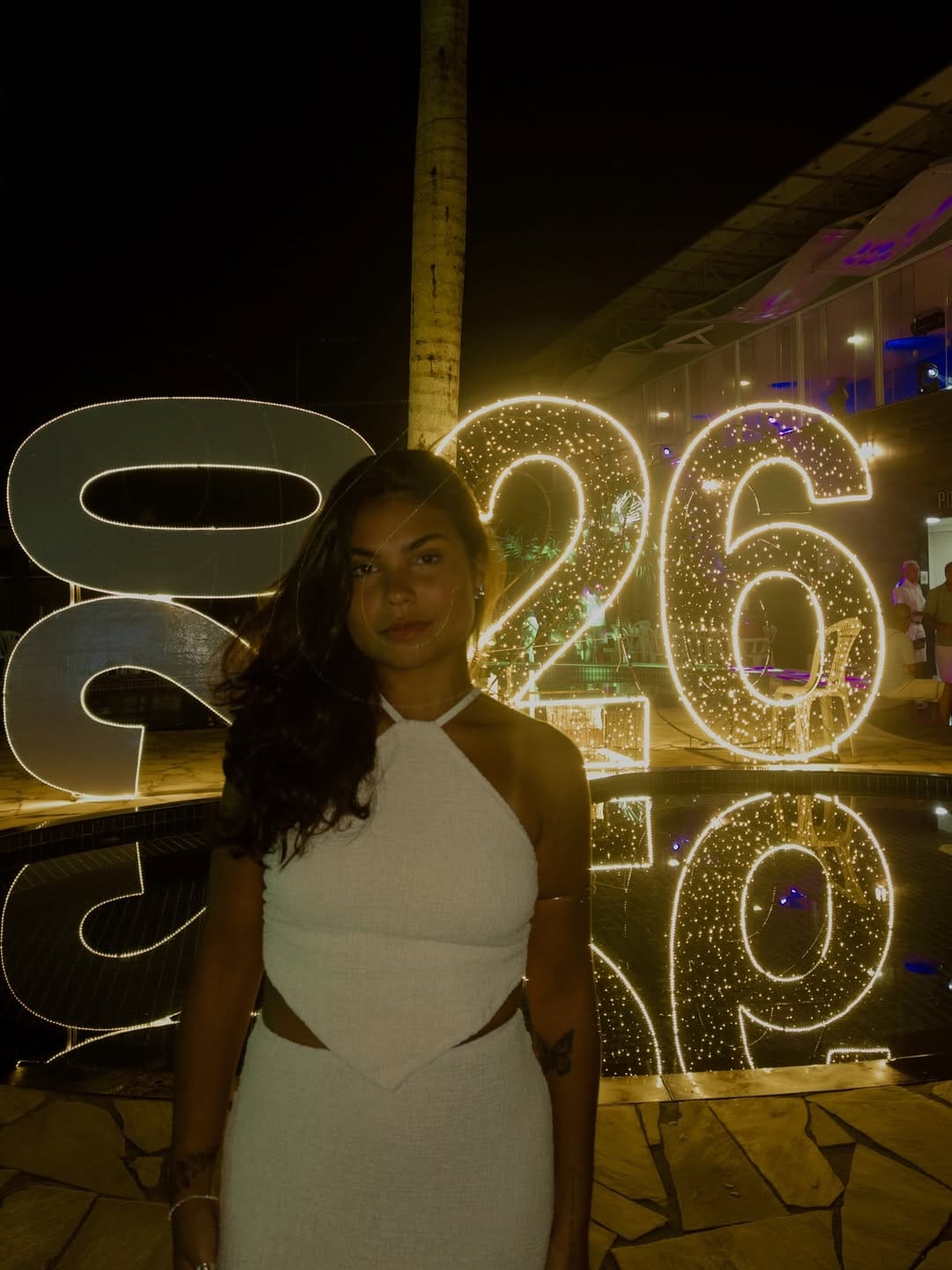 Post 10 by gabi ximenes on Instagram (carousel)