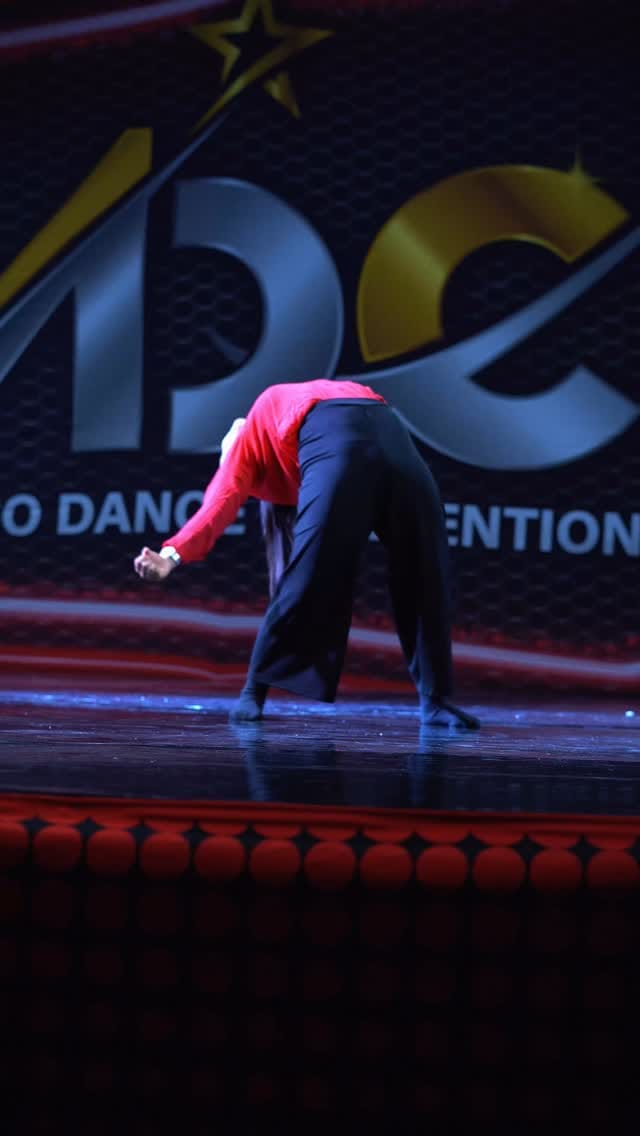 Post 10 by Eska Dance Studio on Instagram (video)