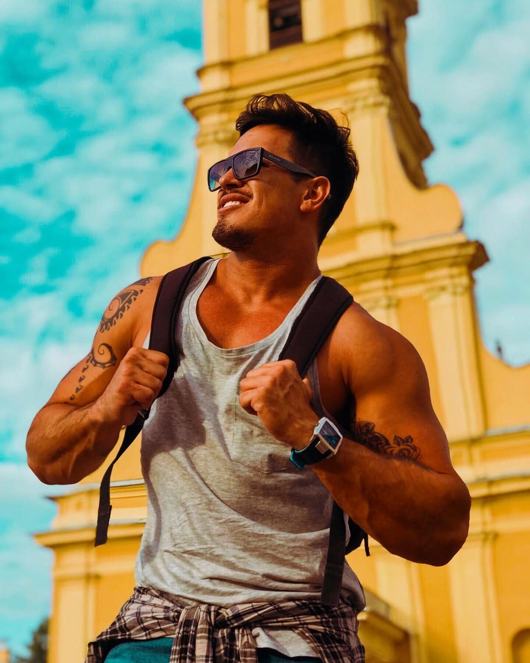 Post 10 by Daniel Moraes on Instagram (image)