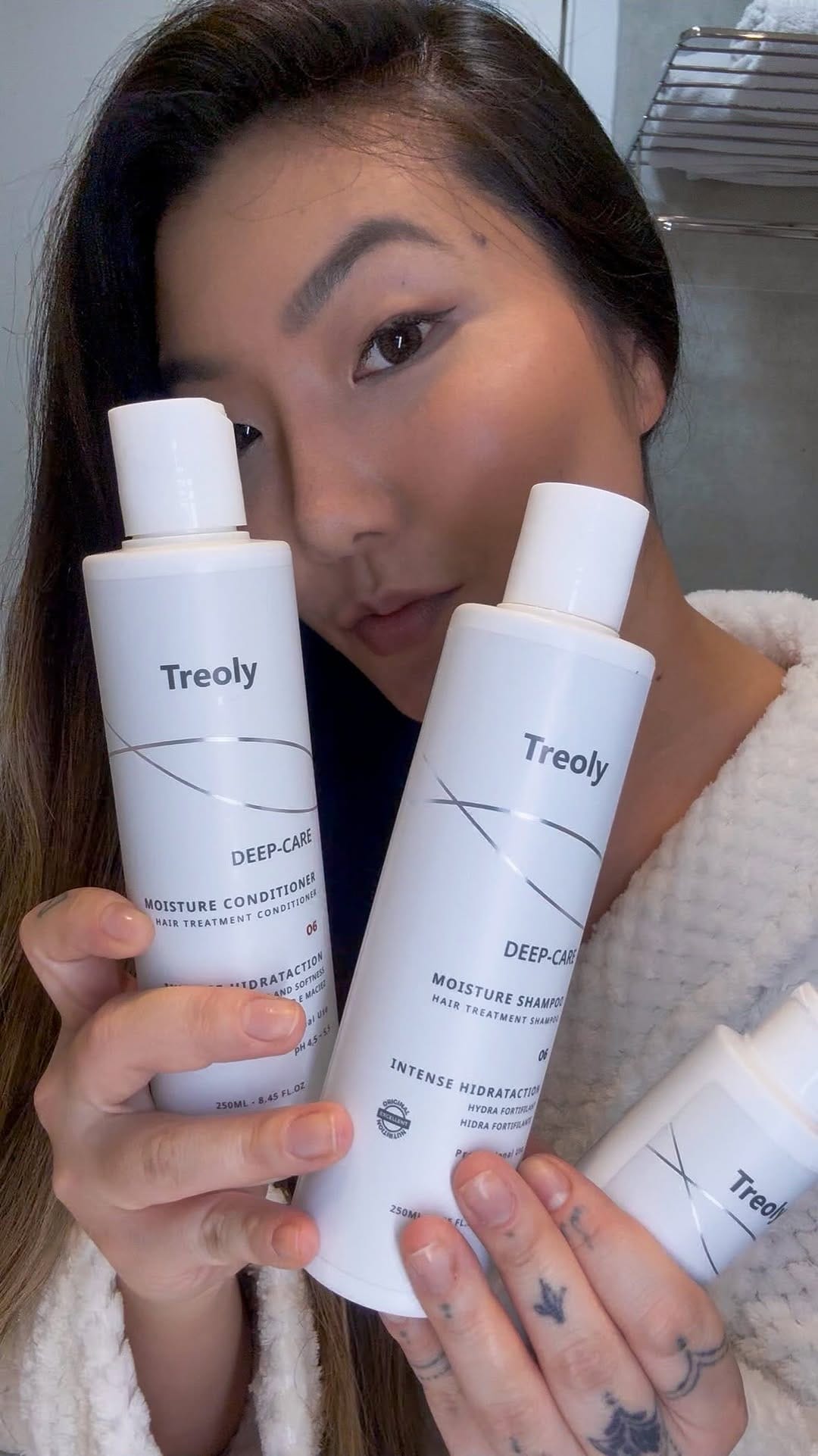 Post 1 by Jacqueline Hong on Instagram (video)