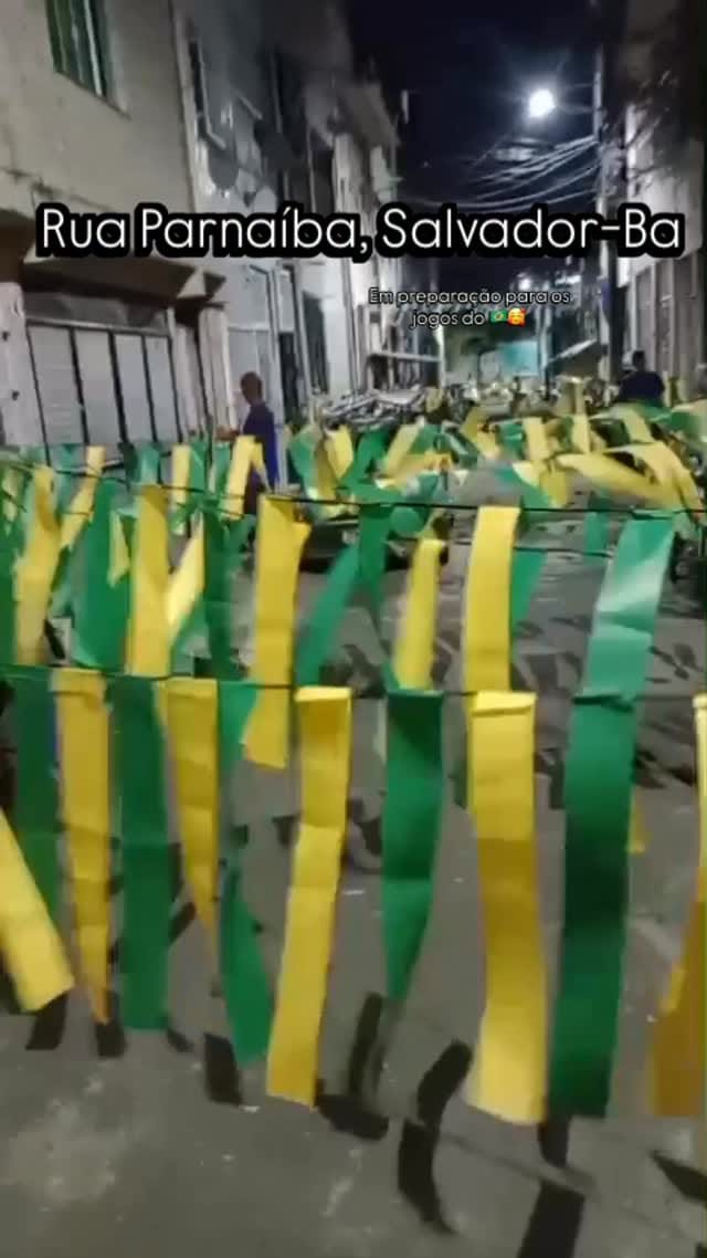 Post 1 by Caroline Barbosa| UGC CREATOR on Instagram (video)