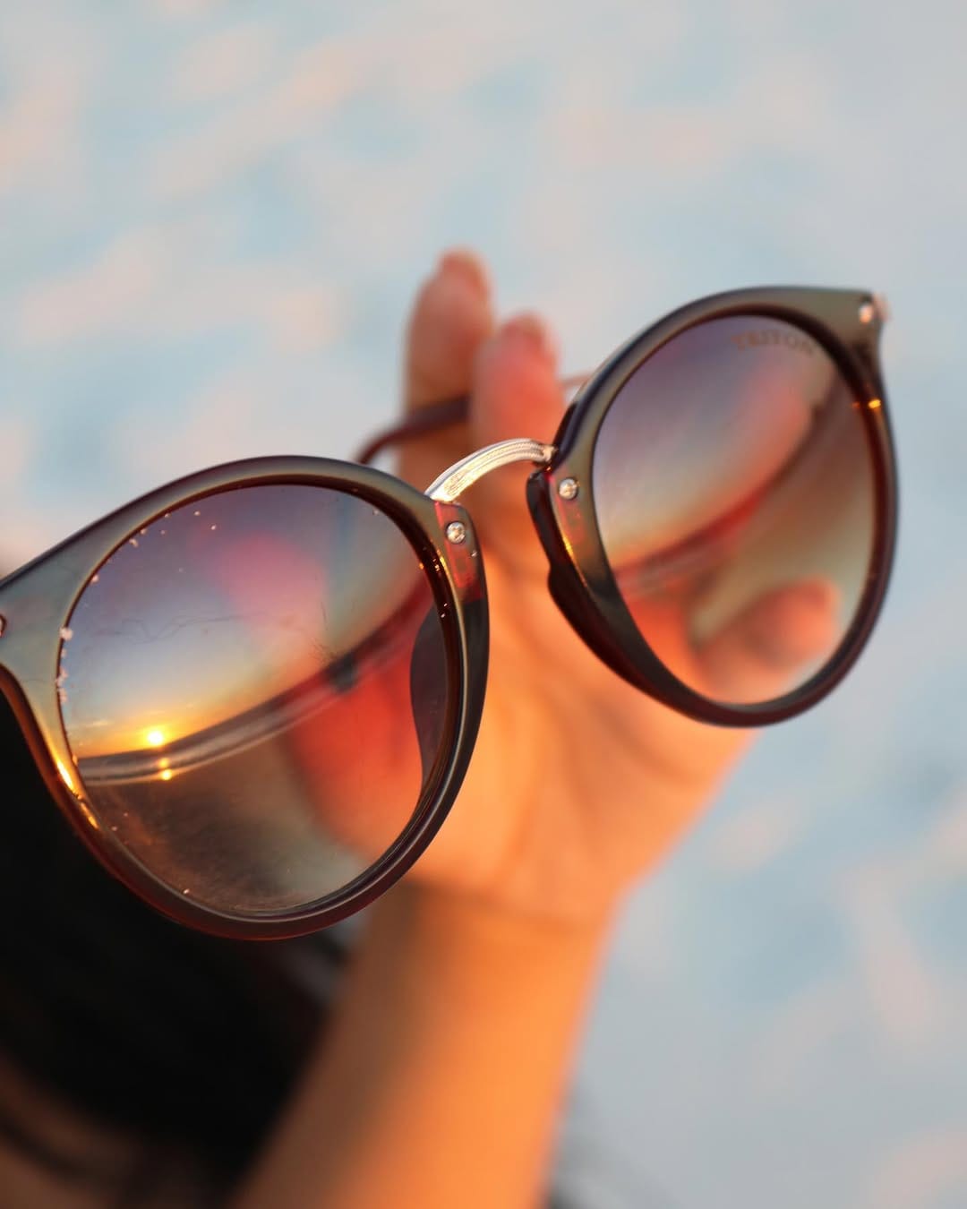 Post 6 by JUNIA AMARAL on Instagram (image)