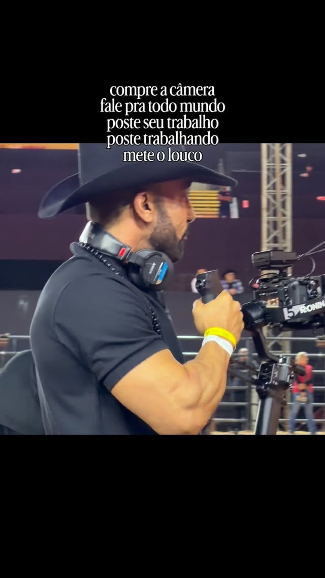 Post 6 by Leandro Gandini on Instagram (video)