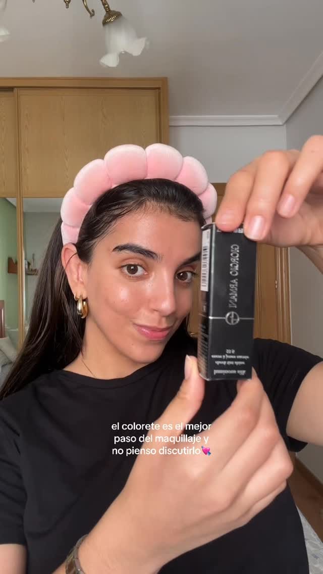 Post 2 by NATALIA SANCHEZ on Instagram (video)