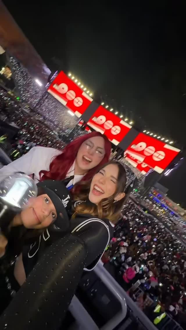 Post 10 by NatalyPop on Instagram (video)