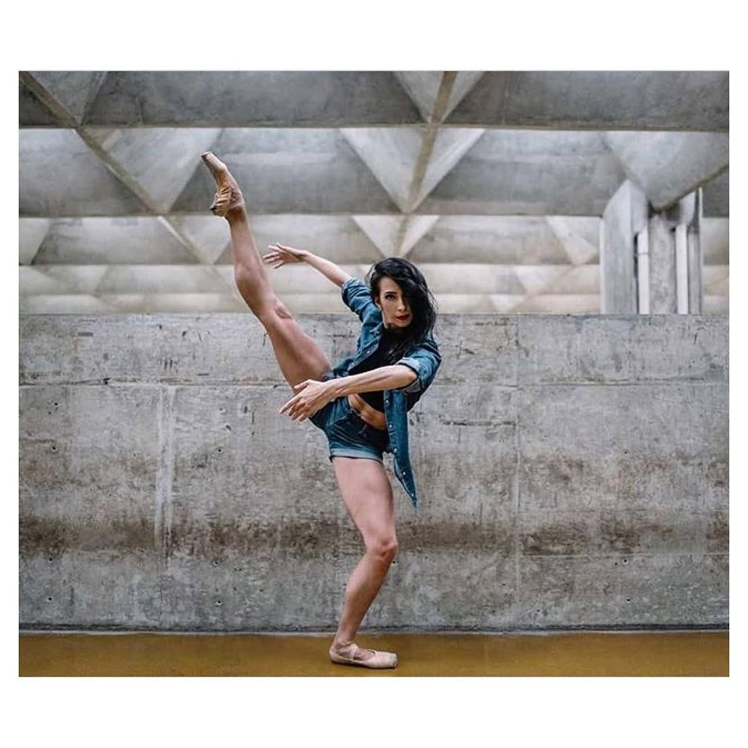 Post 10 by Bale da Cidade de São Paulo on Instagram (image)